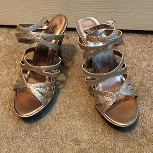 Gold 2.5” heels with 1” platform